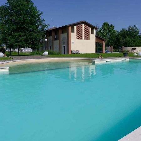 Agriturismo La Boschina เครมา ภายนอก รูปภาพ